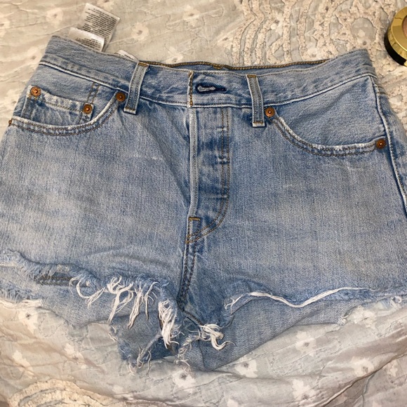 Levi 501s Denim Shorts - Picture 1 of 3